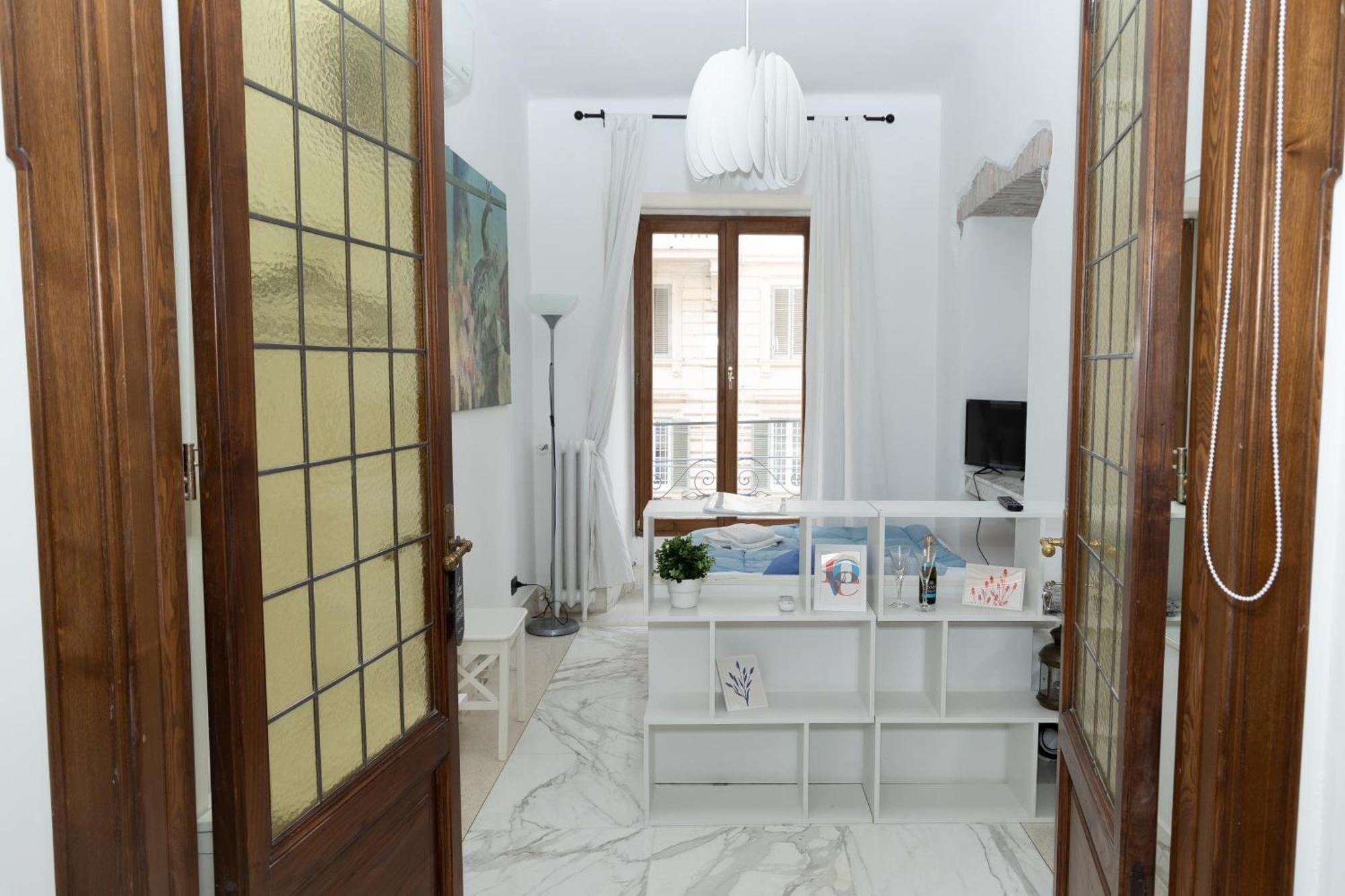 Martina A Piazza Del Popolo Villa Рим Екстериор снимка