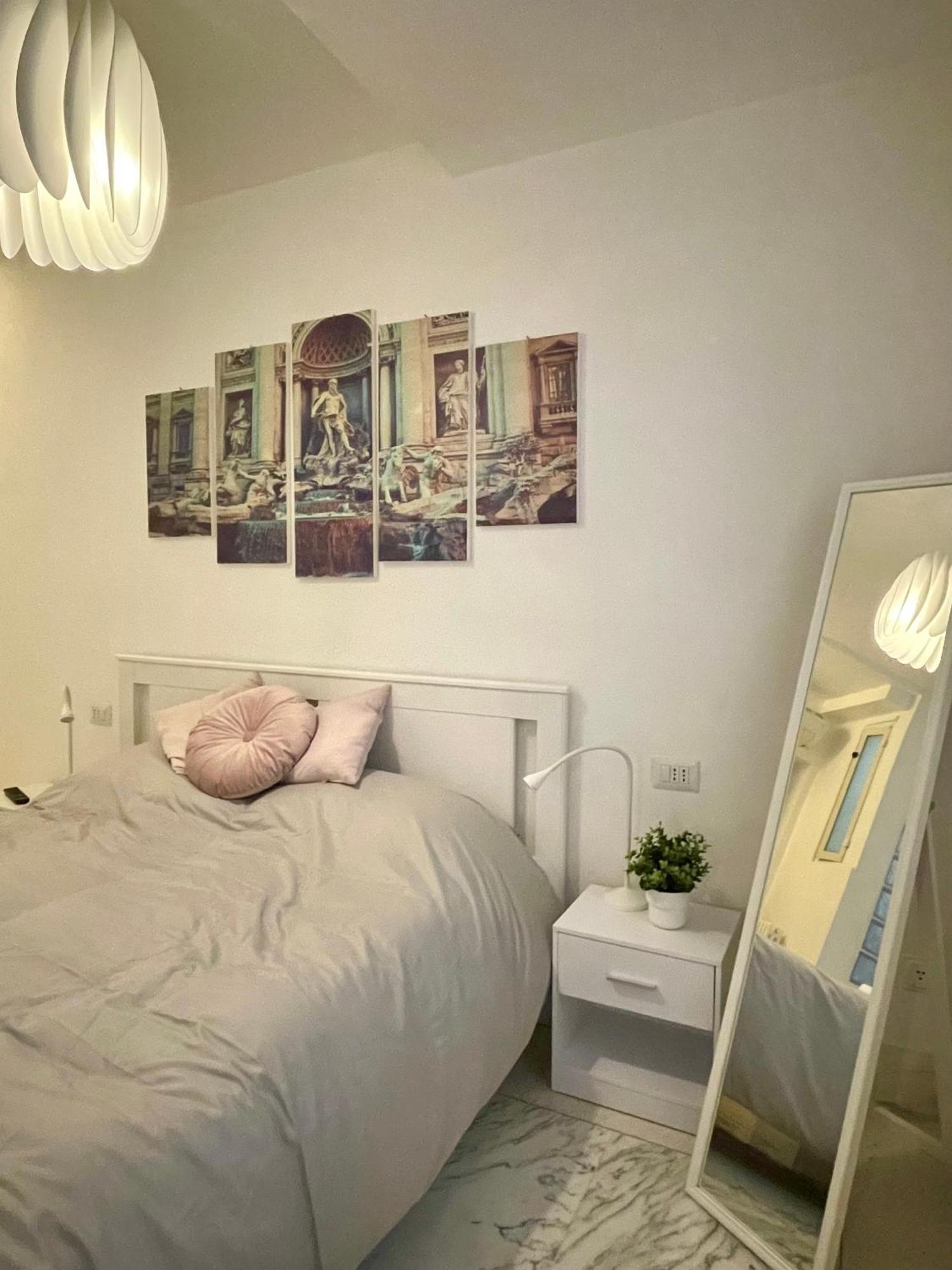 Martina A Piazza Del Popolo Villa Рим Екстериор снимка