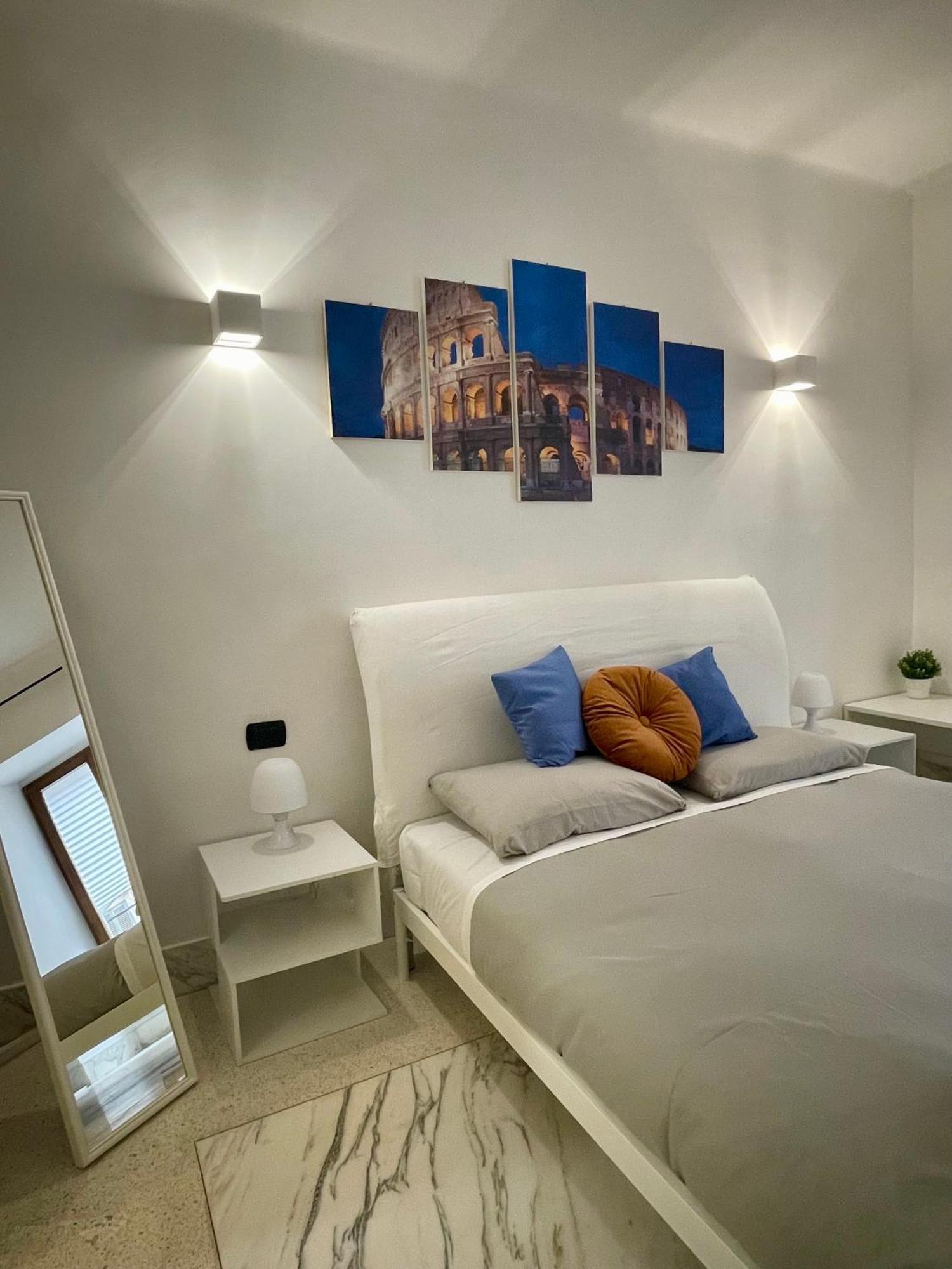 Martina A Piazza Del Popolo Villa Рим Екстериор снимка