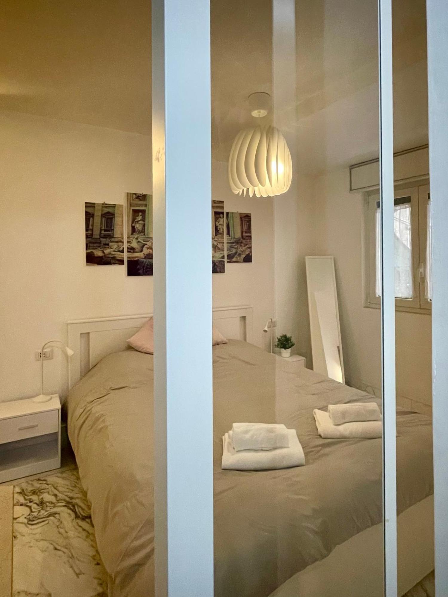 Martina A Piazza Del Popolo Villa Рим Екстериор снимка