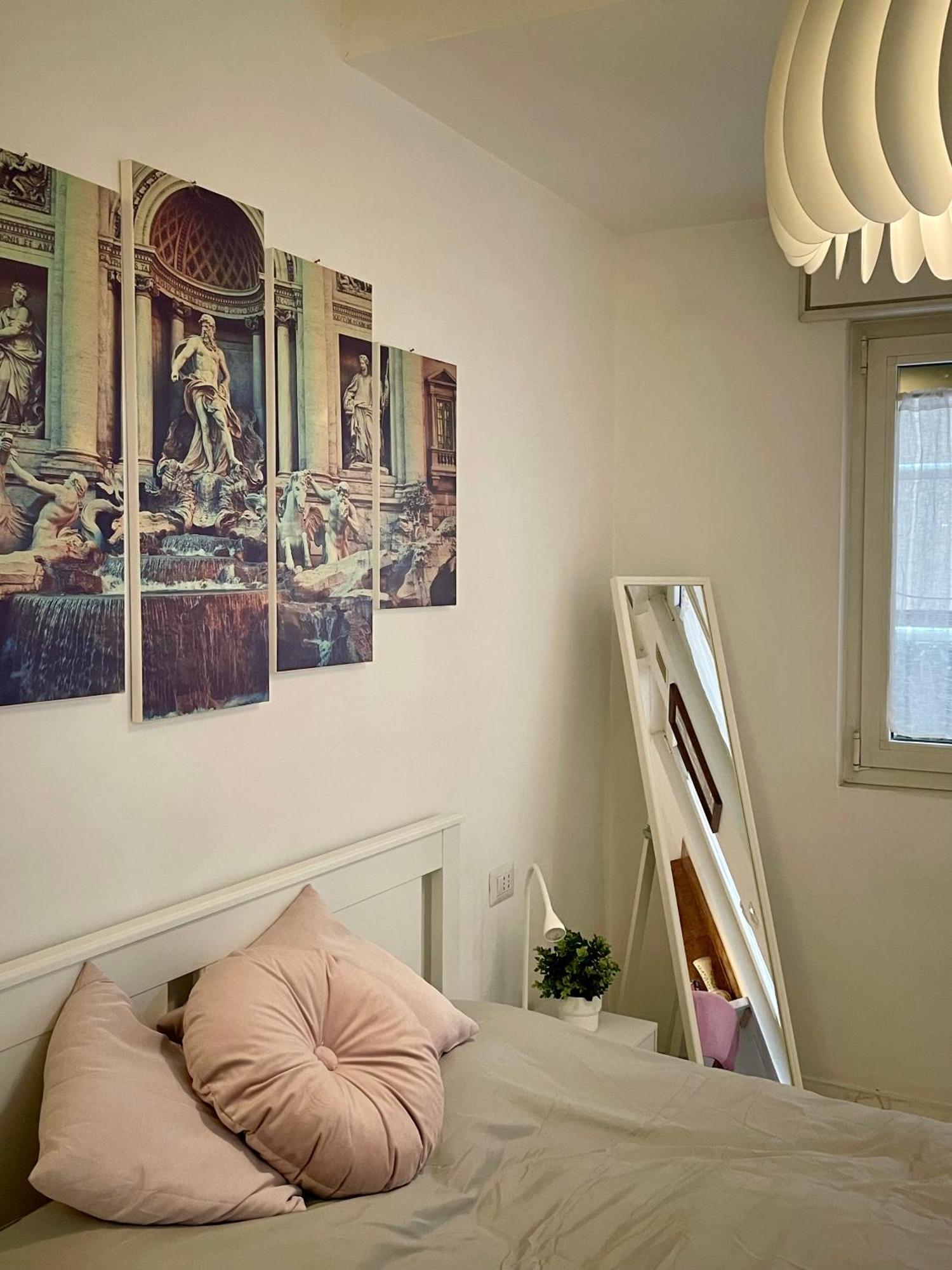 Martina A Piazza Del Popolo Villa Рим Екстериор снимка