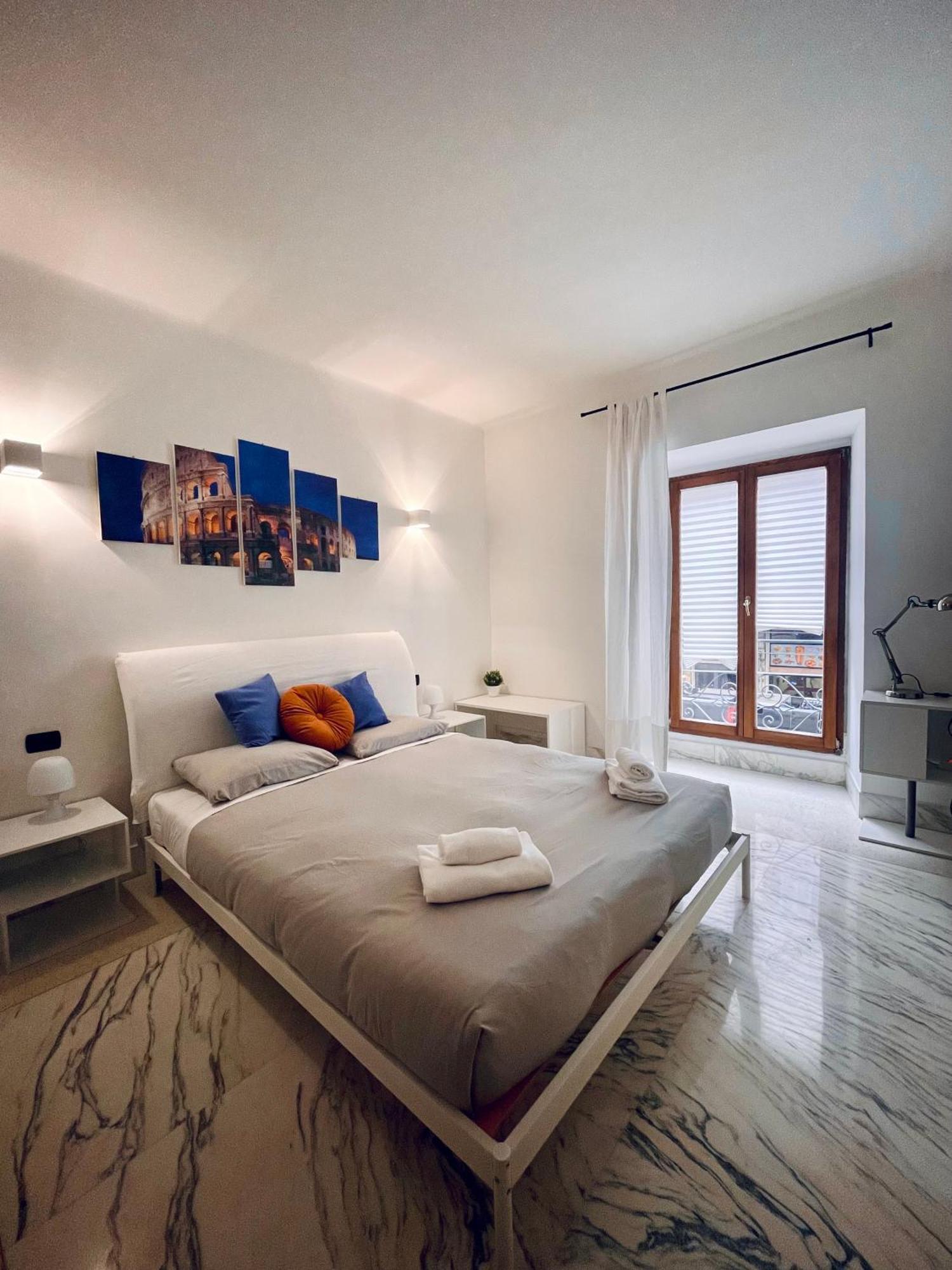 Martina A Piazza Del Popolo Villa Рим Екстериор снимка