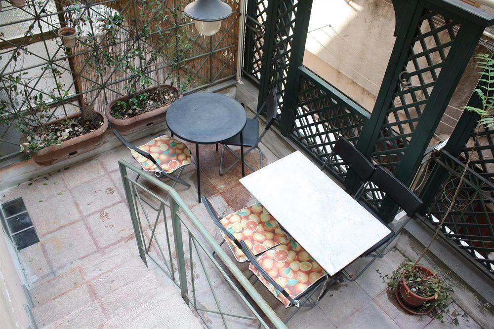 Martina A Piazza Del Popolo Villa Рим Екстериор снимка